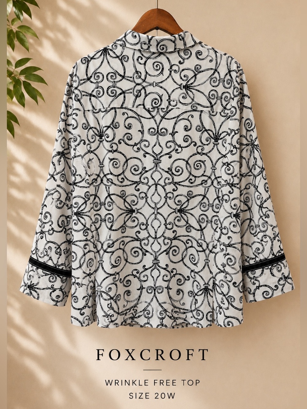 Foxcroft Wrinkle Free Scroll Print Blouse 20W Black White Career Chic Plus Size - Picture 2 of 7